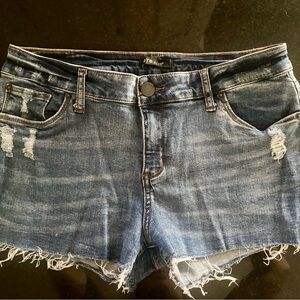 Elle Women's Blue Denim Shorts